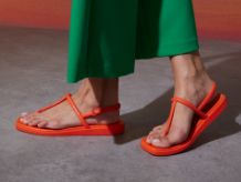 Sandále Crocs
