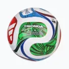 Futbalové lopty na trávu