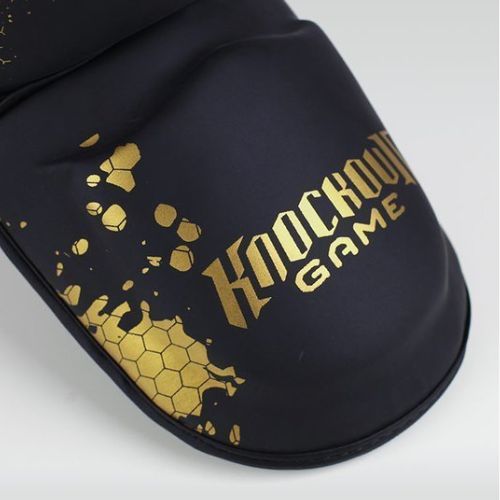 Ground Game Cage Gold chrániče holennej kosti čierne SHINGUCGOLDS