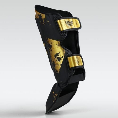 Ground Game Cage Gold chrániče holennej kosti čierne SHINGUCGOLDS