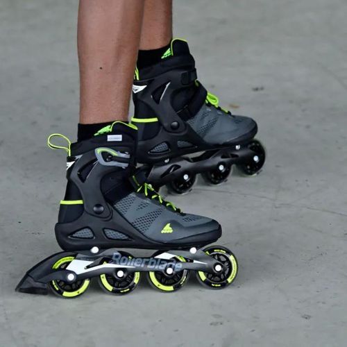 Pánske kolieskové korčule Rollerblade Macroblade 80 black 07100600 1A1