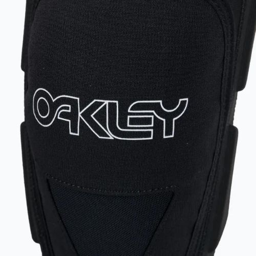 Chrániče kolien Oakley All Mountain Rz Labs čierne FOS900917