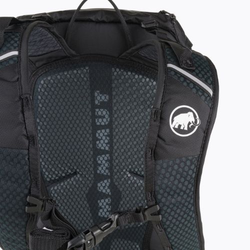 MAMMUT Lithium 30 l turistický batoh čierny