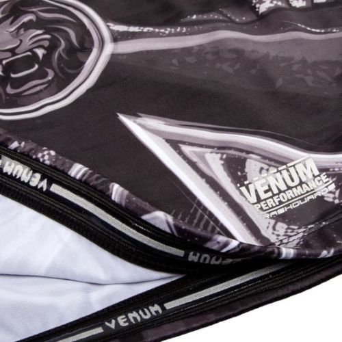 Venum pánsky chránič Gladiator 3.0 Rashguard black VENUM-02987-108-XXL