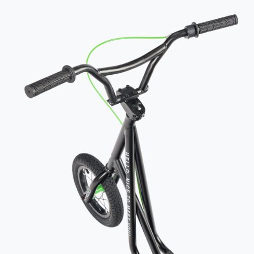 Kolobežka Meteor Yello čierna