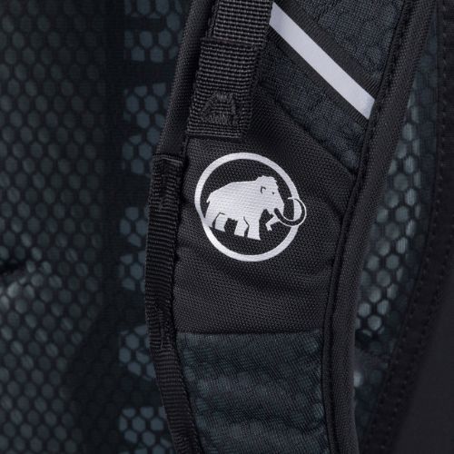 MAMMUT Lithium 25 turistický batoh čierny 2530-03452-0001-1025