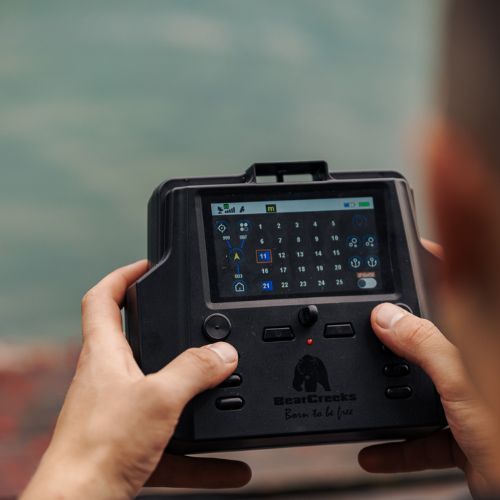 BearCreeks iPilot40 návnada loď s GPS autopilot + BC202 rybársky vyhľadávač čierna IPILOT40.BLACK