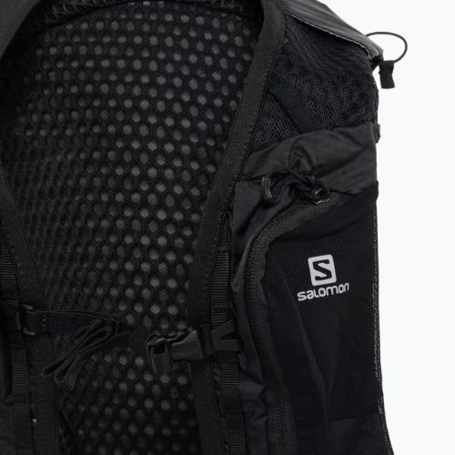 Salomon XT 6 l turistický batoh čierny LC1519