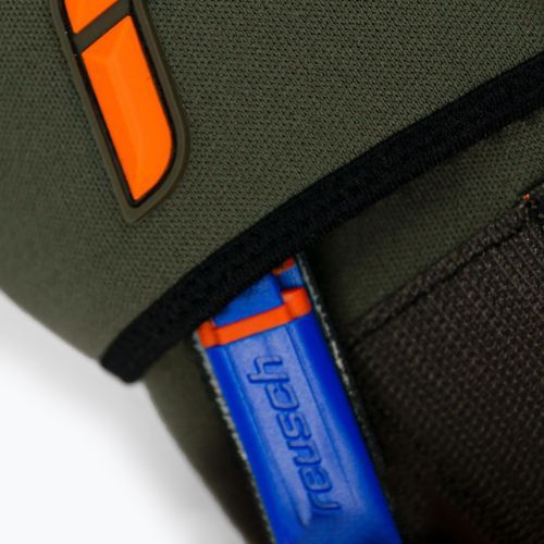 Brankárske rukavice Reusch Attrakt Speedbump Ortho-Tec zelené 53778-5556