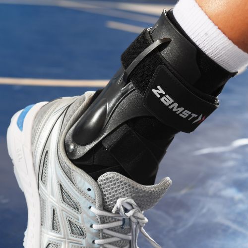 Zamst A2-DX Ankle Pravý stabilizátor členku čierny 670601