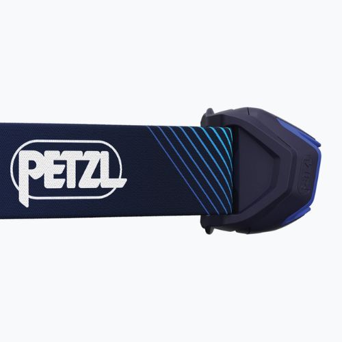 Čelová baterka Petzl Actik Core modrá E065AA01