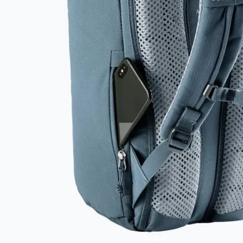 Mestský batoh Deuter StepOut 16 l 381512370000 black