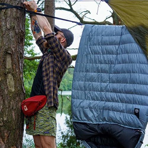 AURA Nom 200 195 cm/pravý oceľový spací vak