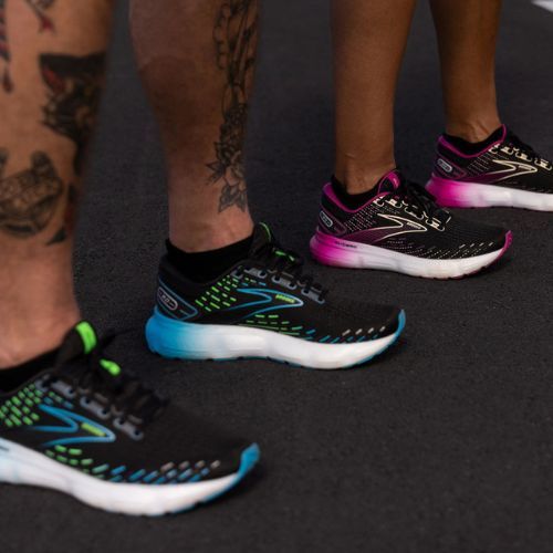 Dámska bežecká obuv Brooks Glycerin GTS 20 black/fuchsia/linen