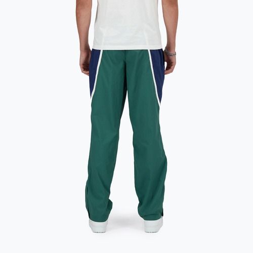 Pánske teplákové nohavice New Balance Hoops Woven team forest green