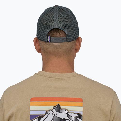 Patagonia P-6 Logo LoPro Trucker baseballová čiapka forge grey