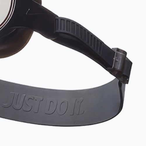 Plavecké okuliare Nike Universal Fit čierne