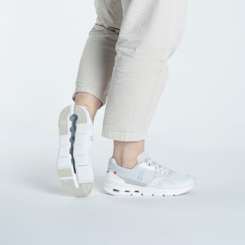 Dámska obuv On Cloudrift undyed-white/frost