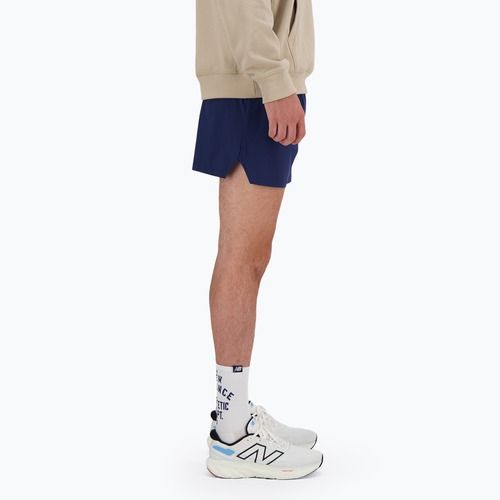 Pánske bežecké šortky New Balance RC Seamless 5 Inch blue