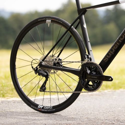 Cestný bicykel Superior X-ROAD 9.3 GF matný karbón/biela