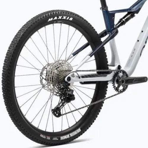 Horský bicykel Orbea Oiz M30 2024 halo silver/blue carbon view