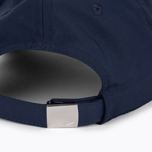 Šiltovka Nike Dri-Fit Club Unstructured Metal Swoosh midnight navy/metallic silver