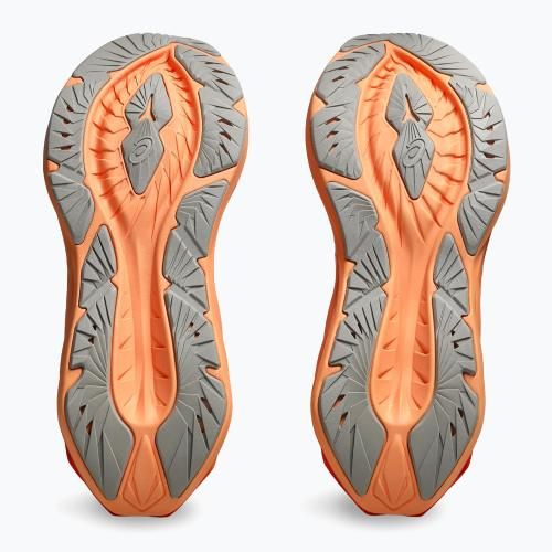 Pánska bežecká obuvASICS Novablast 4 white/moonrock