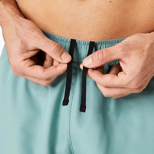 Pánske šortky na behanie ASICS Core 5In Short celadon