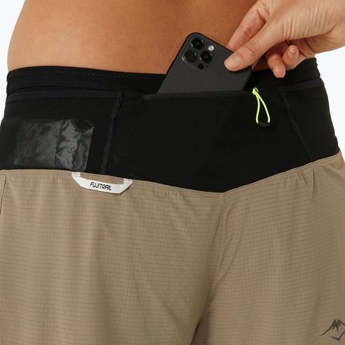 Dámske bežecké šortky ASICS Fujitrail 2-N-1 pepper / performance black