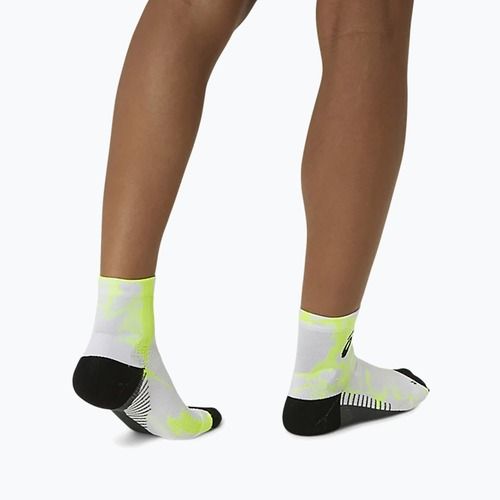 Ponožky na behanie ASICS Performance Run Quarter safety yellow