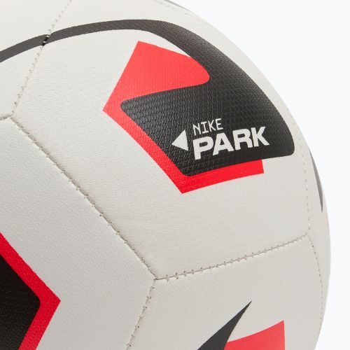 Nike Park Team 2.0 futbal biela/jasne purpurová/čierna veľkosť 4