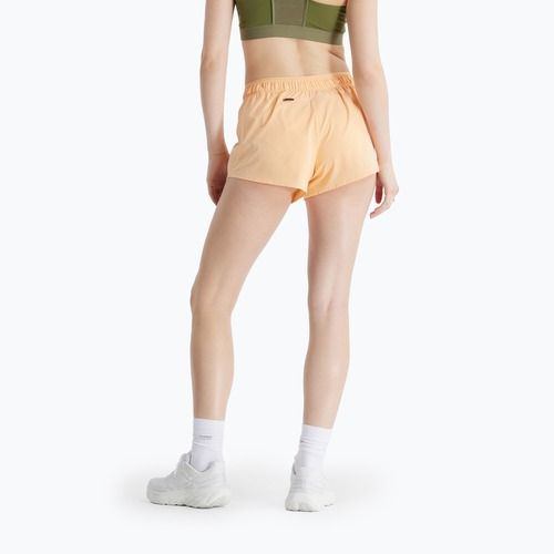 Dámske šortky New Balance RC Seamless 3" peach blossom