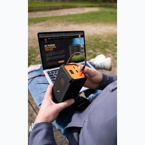 Powerbank Xtorm Socket 25600 mAh 70W čierna/oranžová