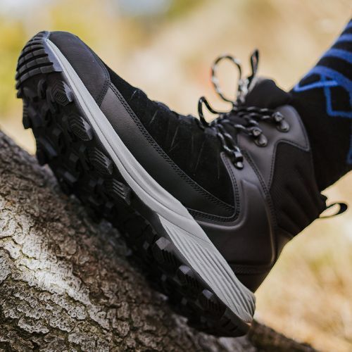 Pánske trekingové topánky KADVA Ascent Mid WaterProof čierne