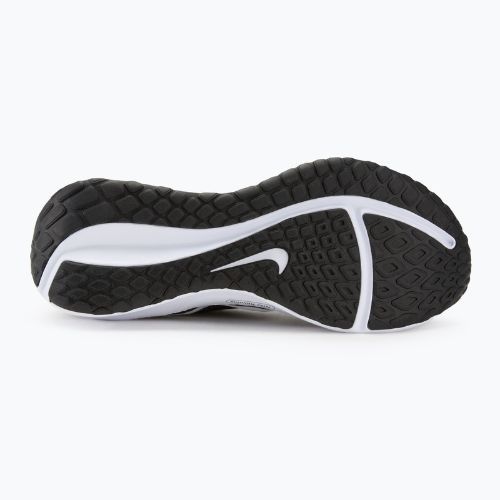 Pánske bežecké topánky Nike Downshifter 13 black/white