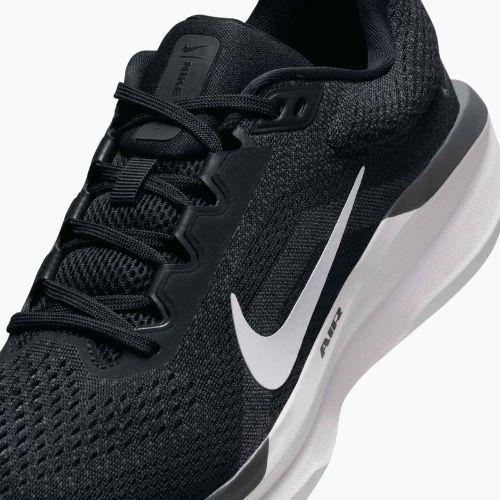 Dámska bežecká obuv Nike Winflo 11 black/white