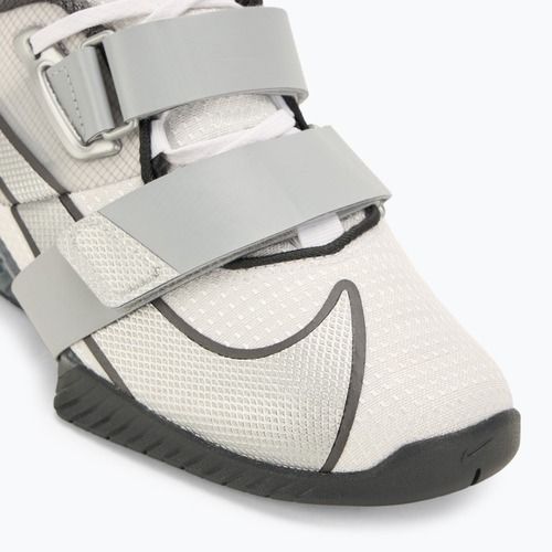 Vzpieračská obuv Nike Romaleos 4 SE white/metallic silver/anthracite wolf grey