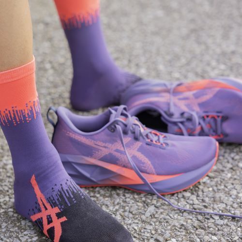 Dámska bežecká obuv ASICS Novablast 5 greyish purple/coral reef