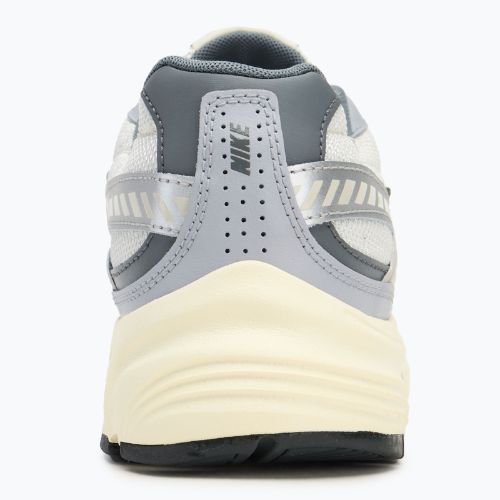 Pánske bežecké topánky Nike Initiator light bone/coconut milk/metallic silver/smoke grey