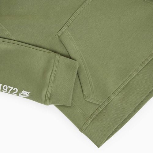 Detská mikina Nike Sportswear Standard Issue oil green
