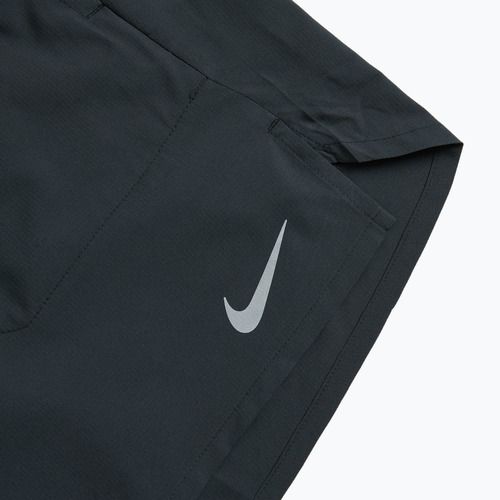 Pánske bežecké šortky Nike Dri-FIT Stride black / black / black / reflective silver