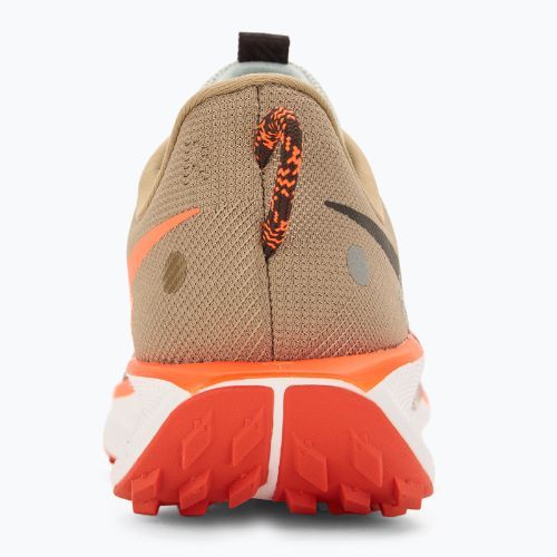 Nike Pegasus Trail 5 khaki/ hyper crimson/ vintage pánska bežecká obuv