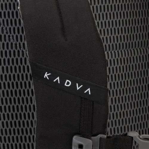 Mestský batoh KADVA Companion 20 l čierny