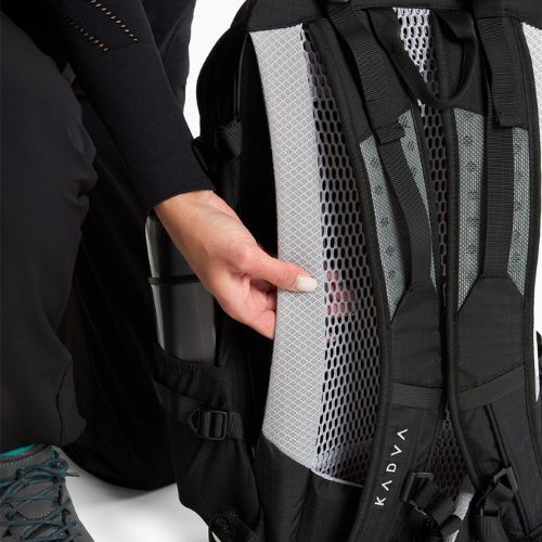 Turistický batoh KADVA Okole 25 l čierny