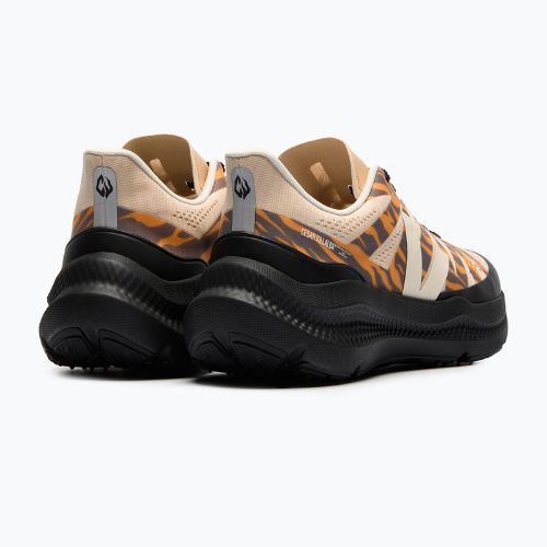 Pánska bežecká obuv VEJA Veja X Cesar Villalba areai/cashew/ouro