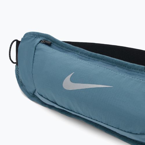 Nike Challenger 2.0 Waist Pack Veľké dymovo modré/strieborné vrecko na obličky