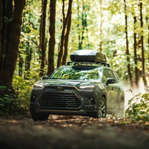 Čierny matný strešný box Thule Force 3 M