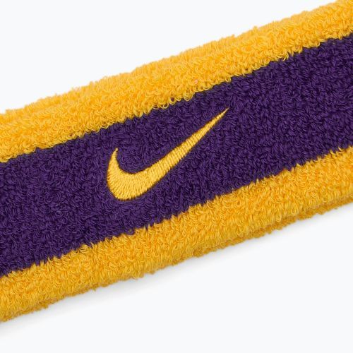 Čelenka Nike Swoosh univerzitná zlatá/kurtová fialová/univerzitná zlatá