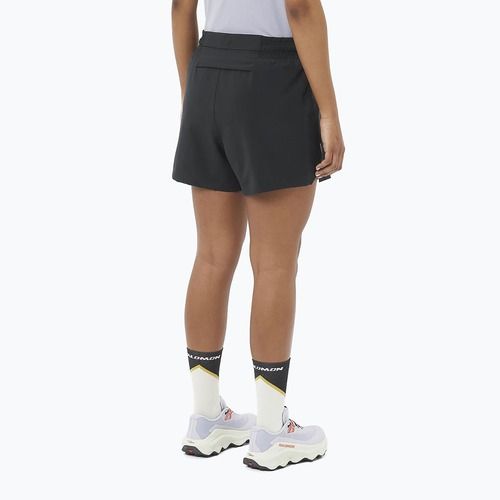 Dámske bežecké šortky Salomon SHAKEout Easy 4" deep black