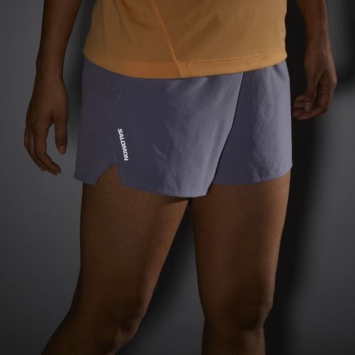 Dámske bežecké šortky Salomon SHAKEout Core 4" blue granite